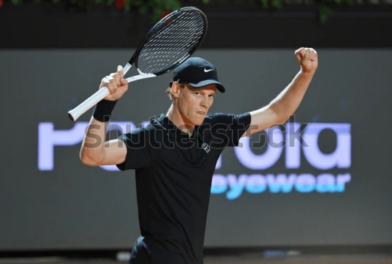 Qual Raquete Usa o Tenista Jannik Sinner?